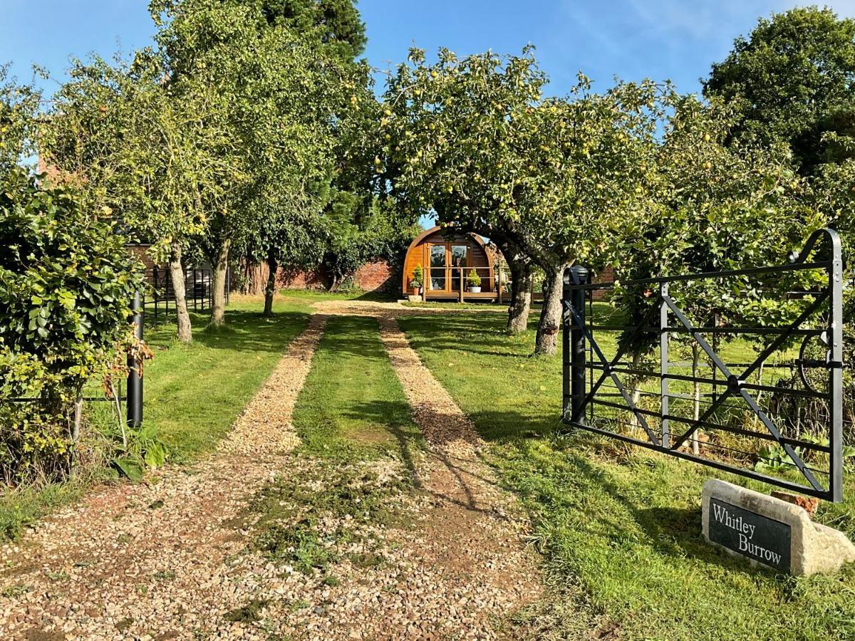 Secluded Cosy Luxury Pod With Wood Fired Hot Tub Hotel Shrewsbury Exterior foto